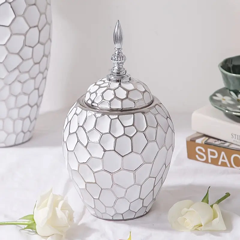 Vaso de Cerâmica Oval com Acabamento Metalizado, 3 Peças — Elegância para Sala, Mesa ou Entrada