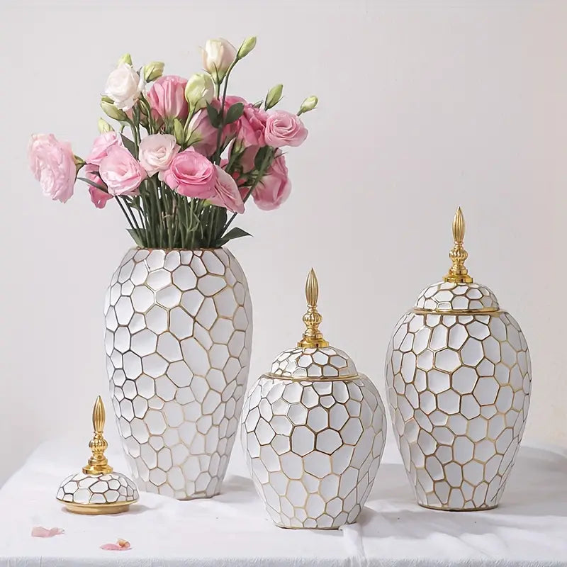 Vaso de Cerâmica Oval com Acabamento Metalizado, 3 Peças — Elegância para Sala, Mesa ou Entrada