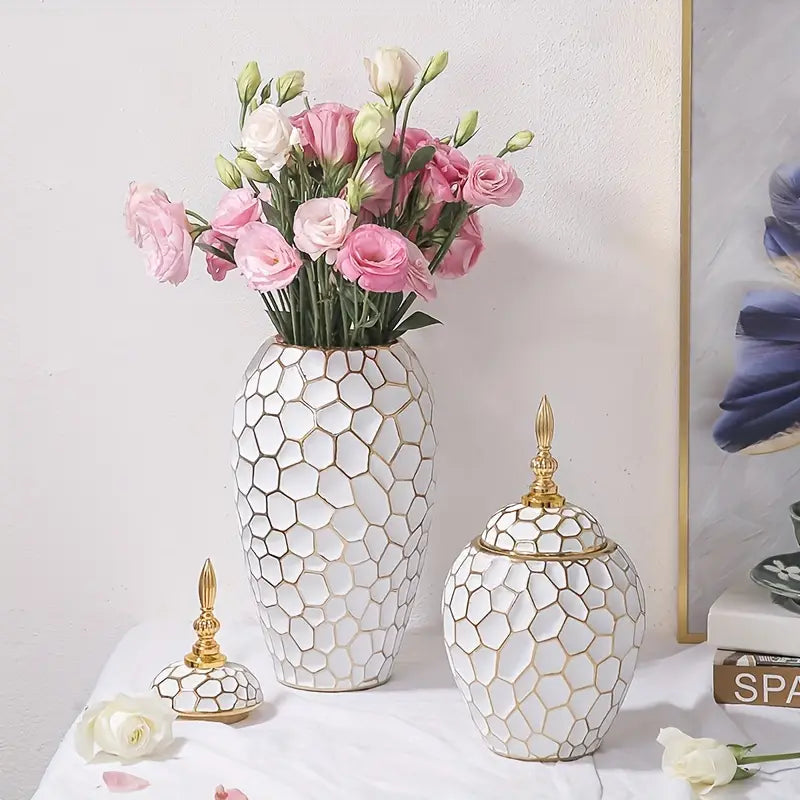 Vaso de Cerâmica Oval com Acabamento Metalizado, 3 Peças — Elegância para Sala, Mesa ou Entrada