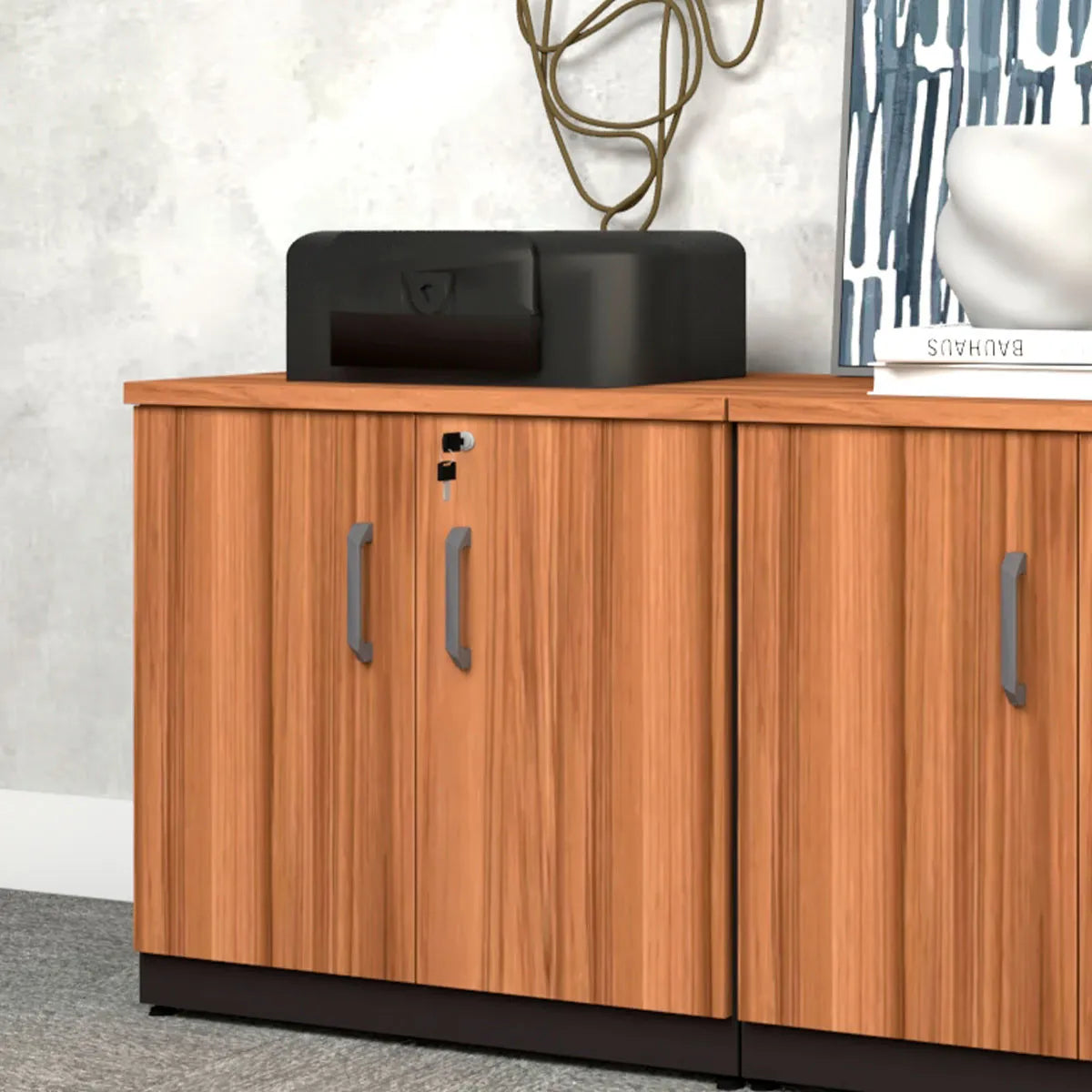 Armário Baixo 80cm para Escritório 2 Portas e Chave Linha Alto Padrão F5 Office