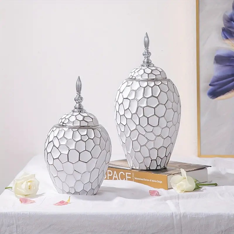 Vaso de Cerâmica Oval com Acabamento Metalizado, 3 Peças — Elegância para Sala, Mesa ou Entrada